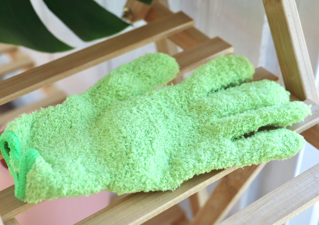 MICROFIBER GLOVE